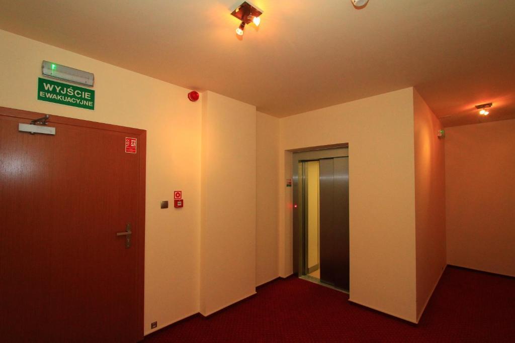 Hotel Rydzewski เอลก์ ภายนอก รูปภาพ